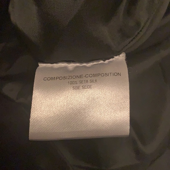 Alexader McQuee Silk Suit - Picture 15 of 16